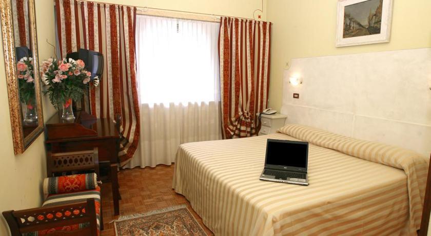 Ai Ronchi Motor Hotel Brescia Dış mekan fotoğraf