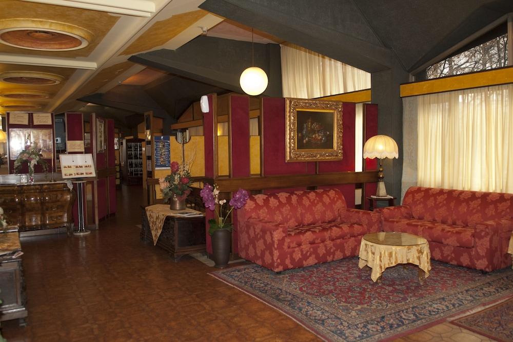 Ai Ronchi Motor Hotel Brescia Dış mekan fotoğraf