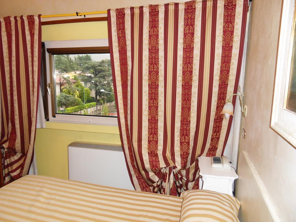 Ai Ronchi Motor Hotel Brescia Dış mekan fotoğraf