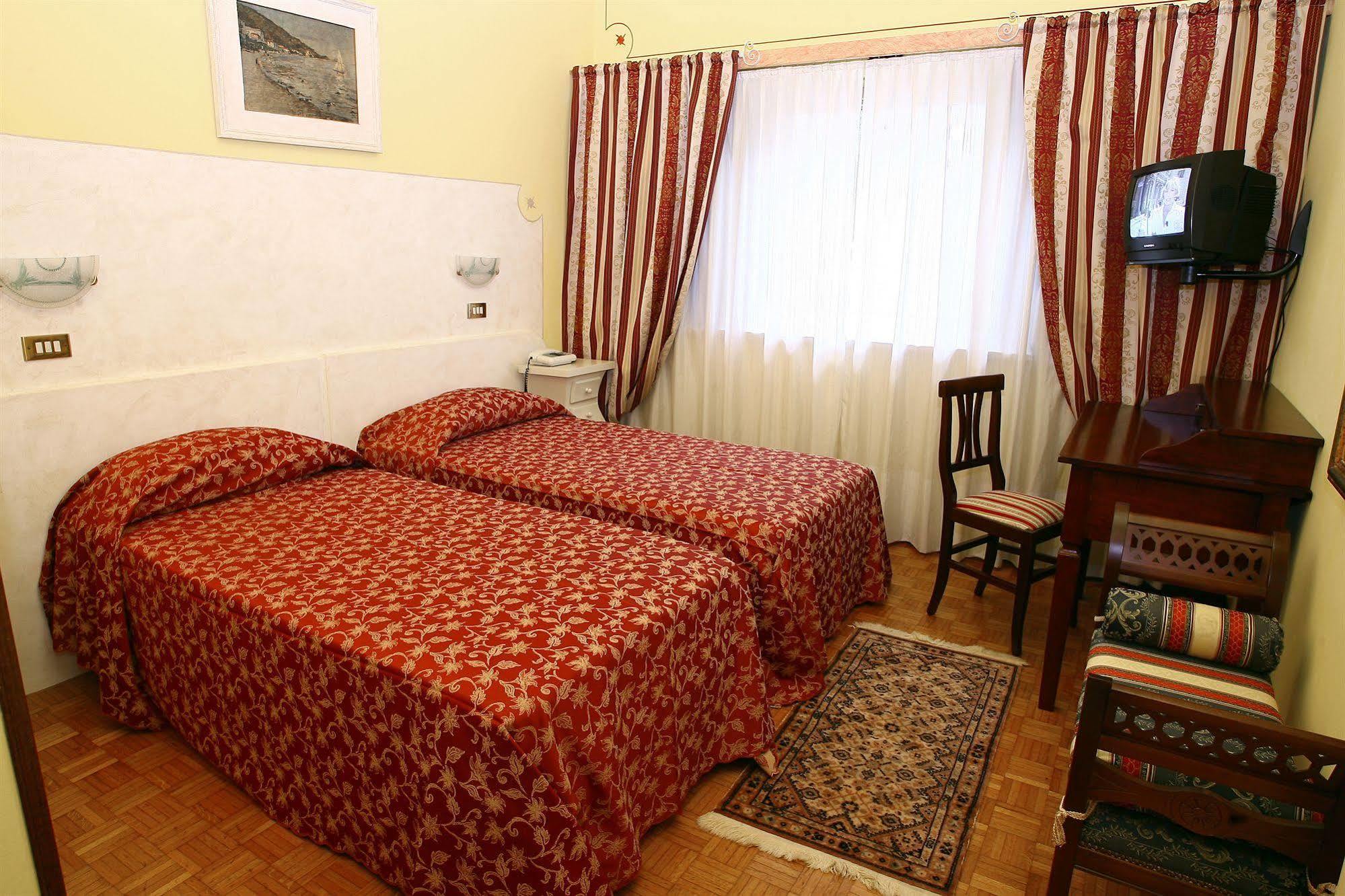 Ai Ronchi Motor Hotel Brescia Oda fotoğraf