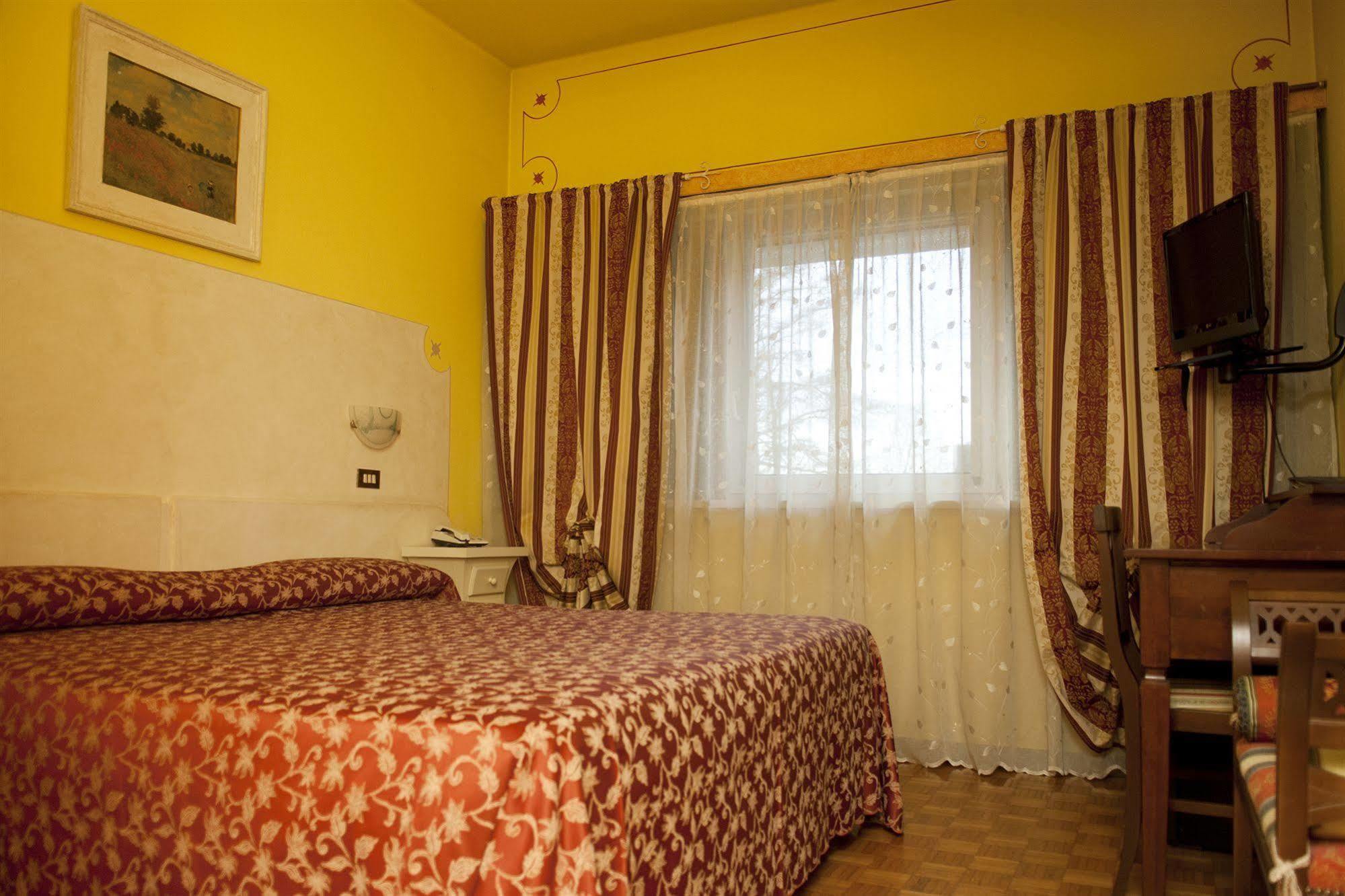 Ai Ronchi Motor Hotel Brescia Dış mekan fotoğraf
